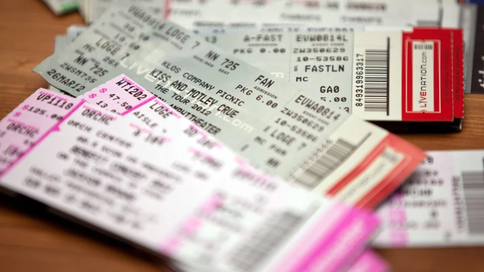 How To Protect Yourself From Concert Ticket Scams
